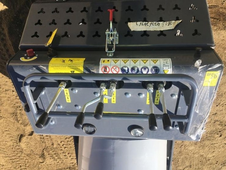 unused-2025-yh-750-blt-stand-on-crawler-cement-image-6