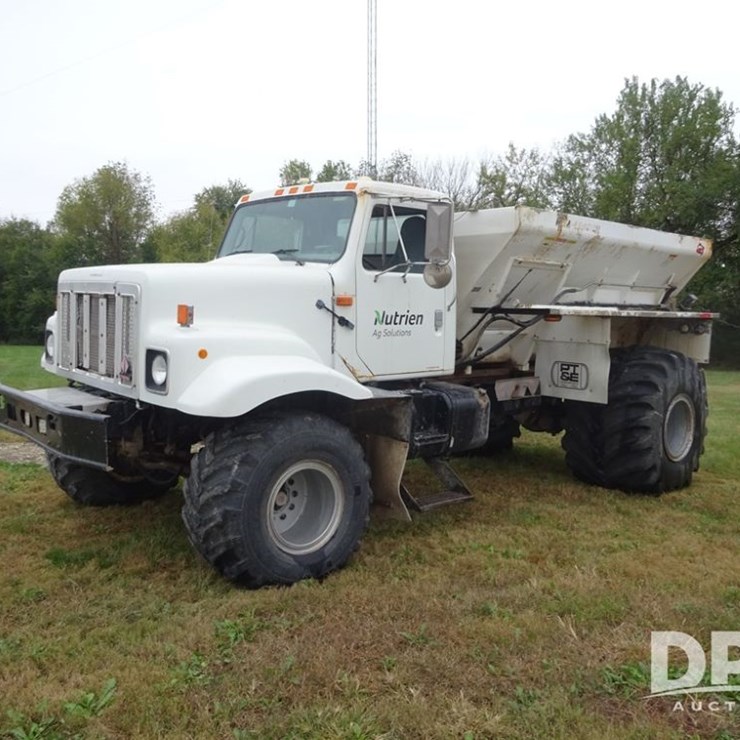 2002 INTERNATIONAL 2554