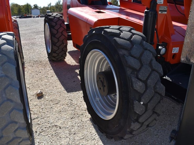 jlg-10054-forklift-(serial-#-0160080012)-(showing-appx-4,296-hours,-up-to-t-image-4
