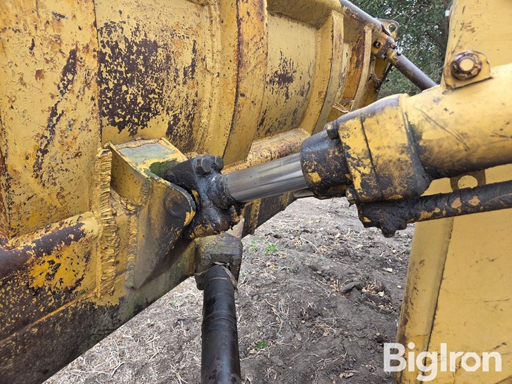 1967-caterpillar-d6c-image-19