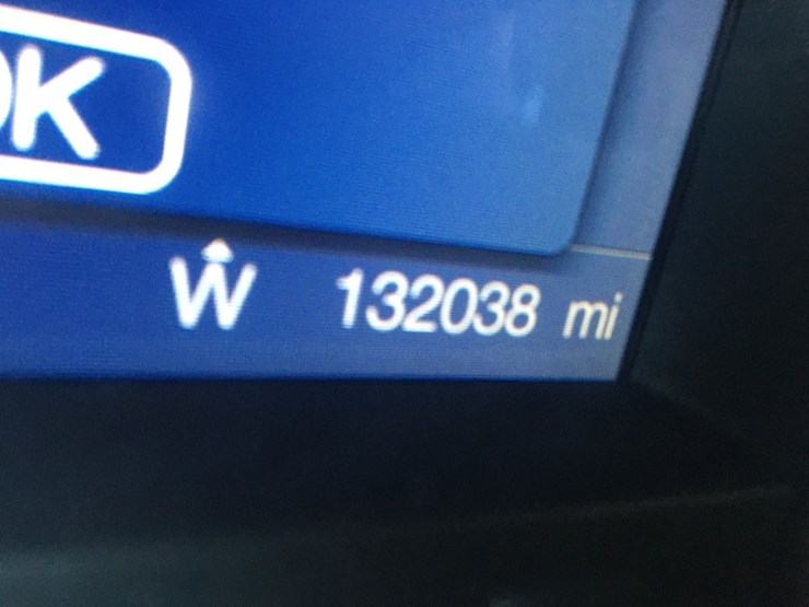 2013-ford-explorer-xlt-image-5