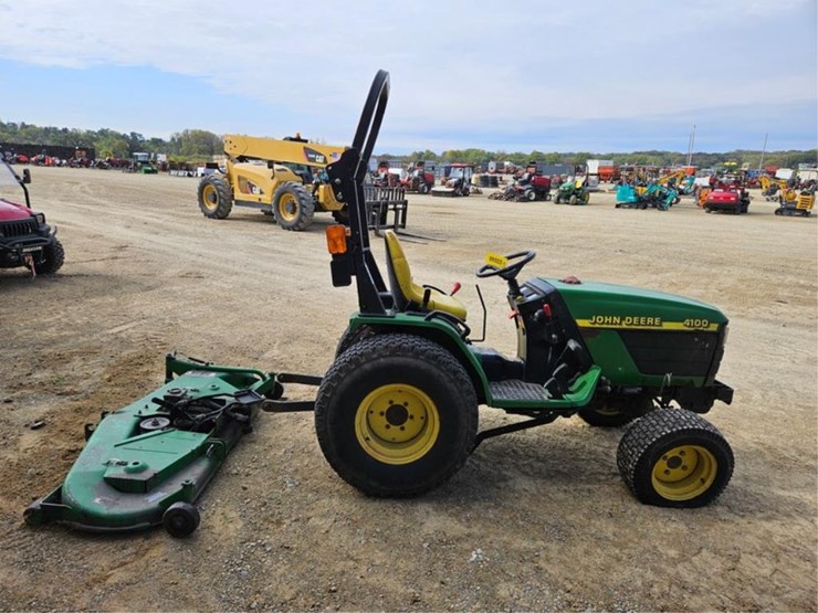john-deere-4100-image-6