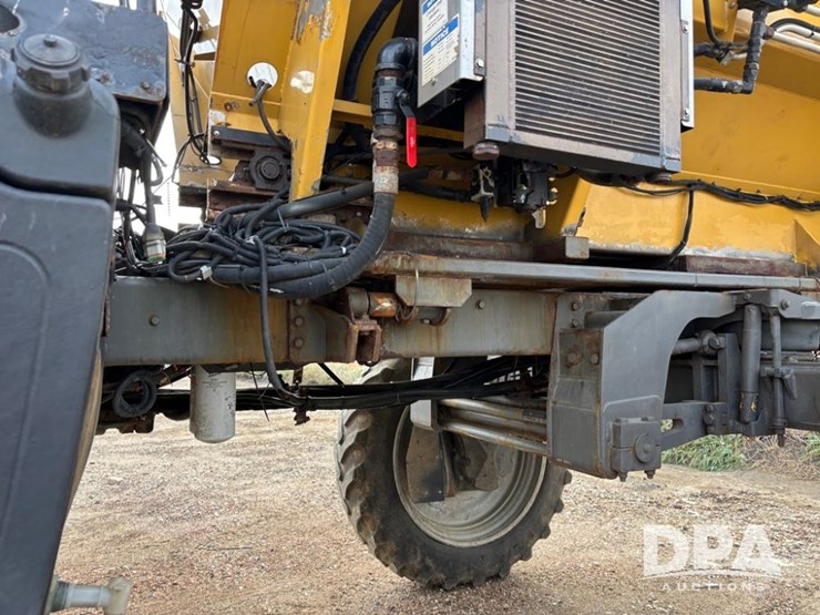 2014-ag-chem-rg1100-image-45