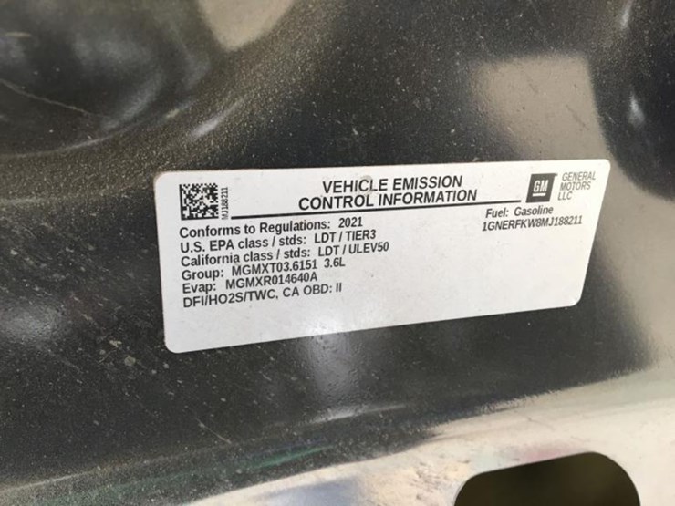 2021-chevrolet-traverse-ls-image-12