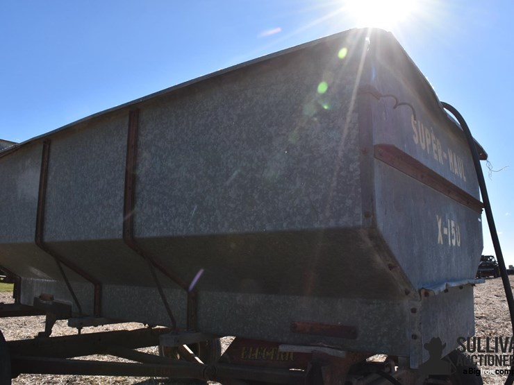 super-haul-f-150-wagon-w/hoist-image-19