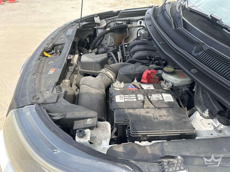 2016-ford-explorer-image-7