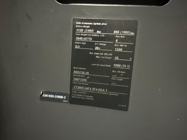 2019-crown-rr5725-35-image-4