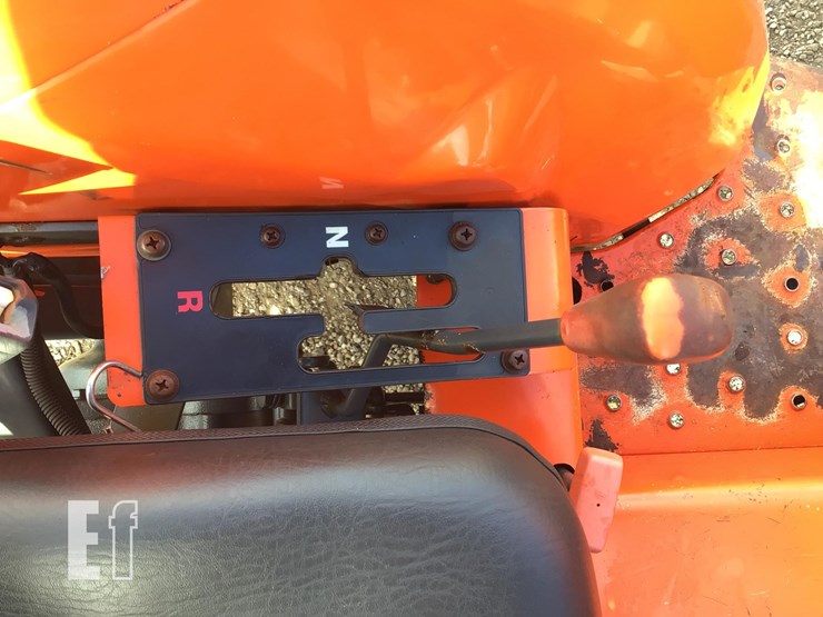 2004-kubota-l3400-image-20