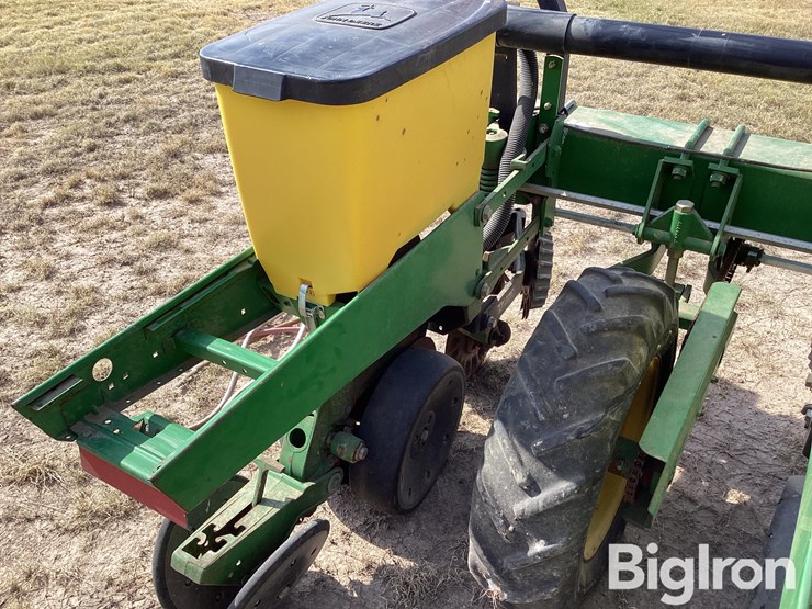 2007-john-deere-1700-image-19