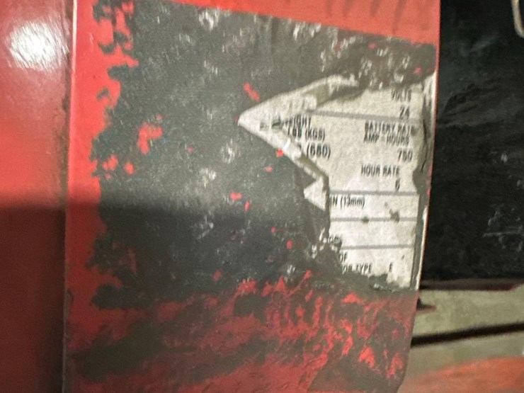 raymond-8400-image-4