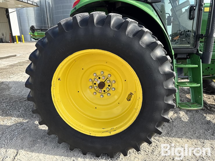 2012-john-deere-7330-image-15