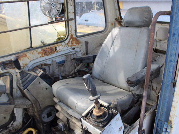 kobelco-sk220-lc-image-11