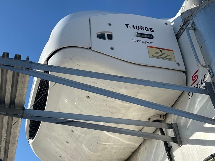 2020-freightliner-m2-106-image-12