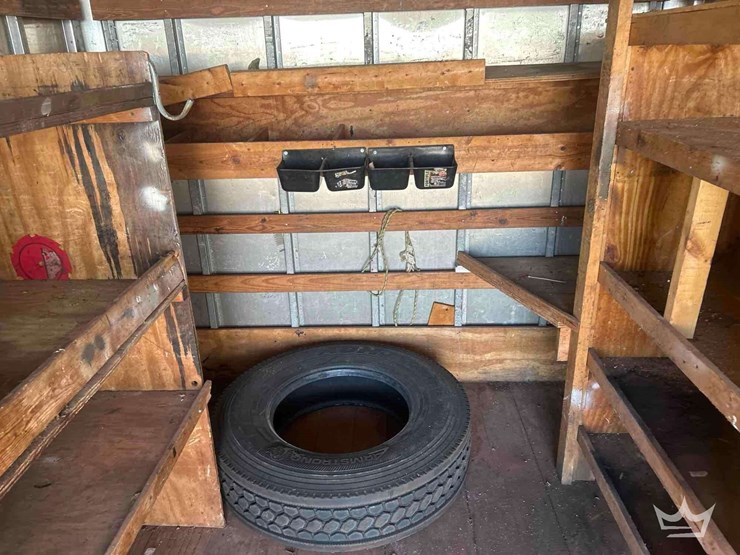 2002-isuzu-npr-image-29