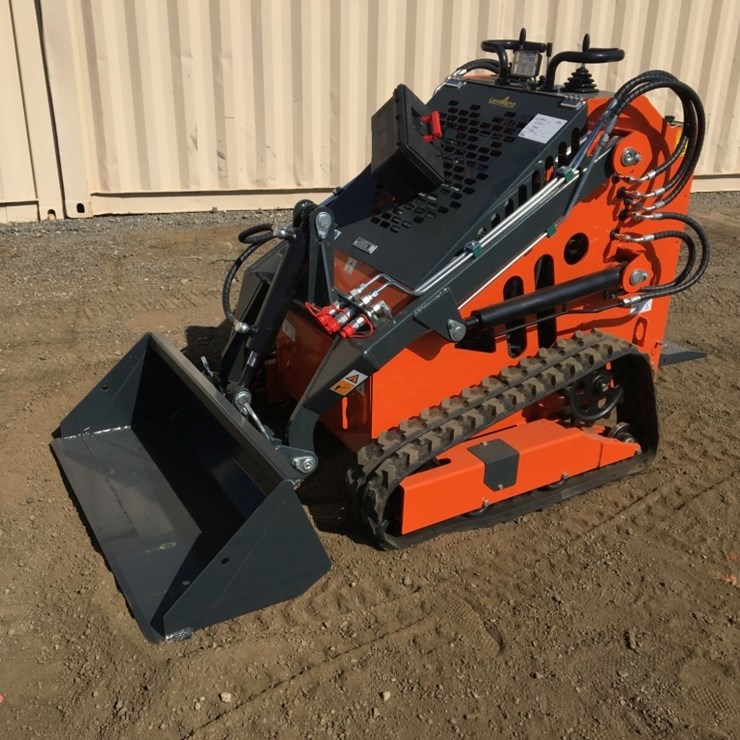 Unused 2025 LandHero LDH-T460 Stand-On Compact