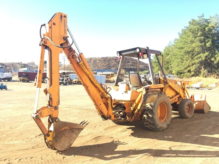 1982-case-580d-image-3