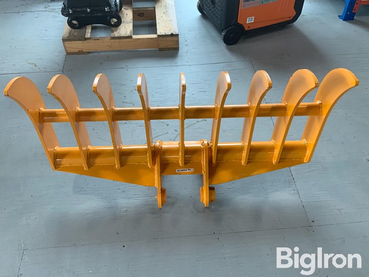 caterpillar-305-image-2