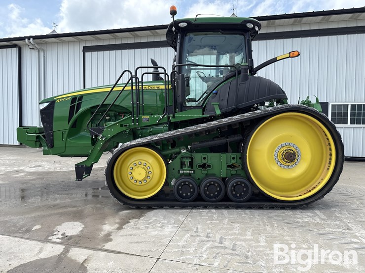 2019-john-deere-8370rt-image-8