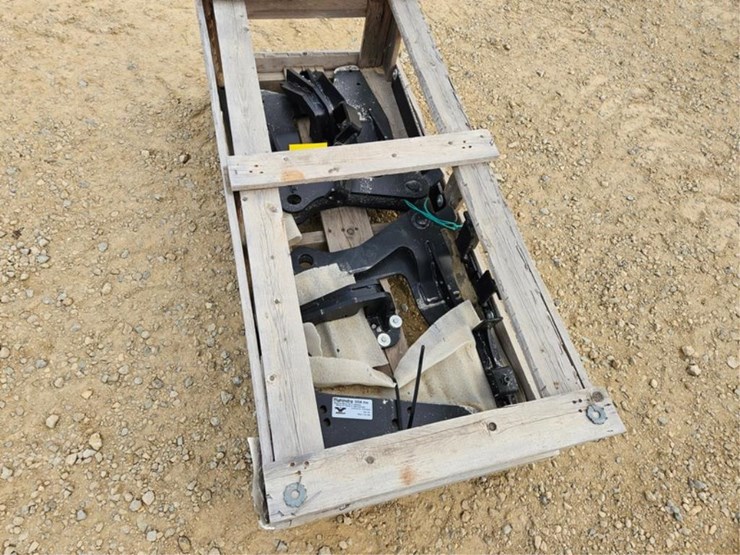 mahindra-2645-image-5