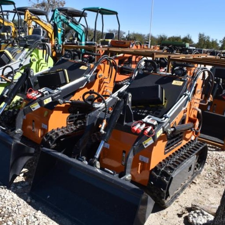 LANDHERO LDH-T460 MINI SKID STEER (SERIAL # 2507170126XX) (K)