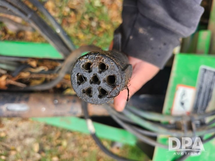 john-deere-535-image-16