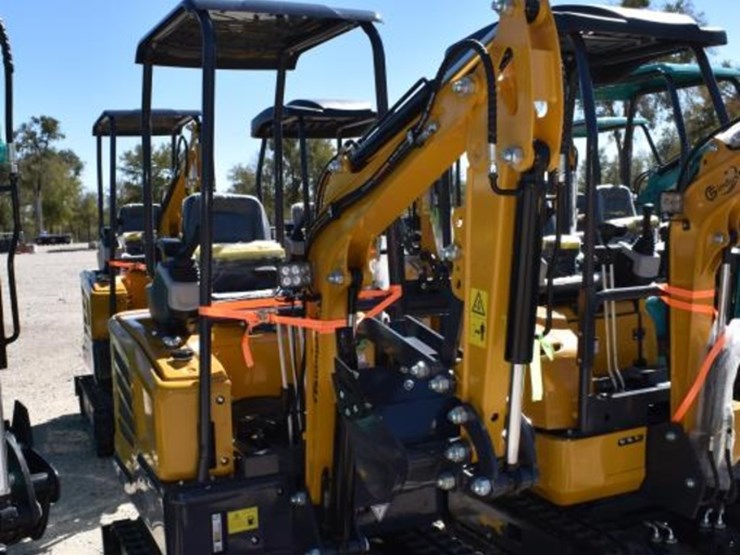 cfg-mx20r-mini-excavator-(serial-#-mx20r2025x1000145)-(k)-image-2