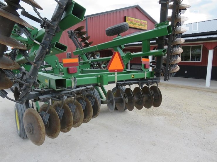 2004-john-deere-637-image-8