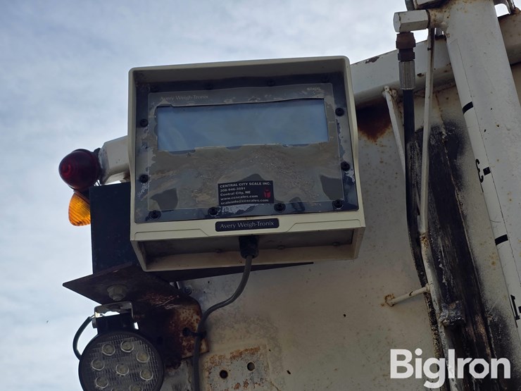 2000-caterpillar-3126-image-17