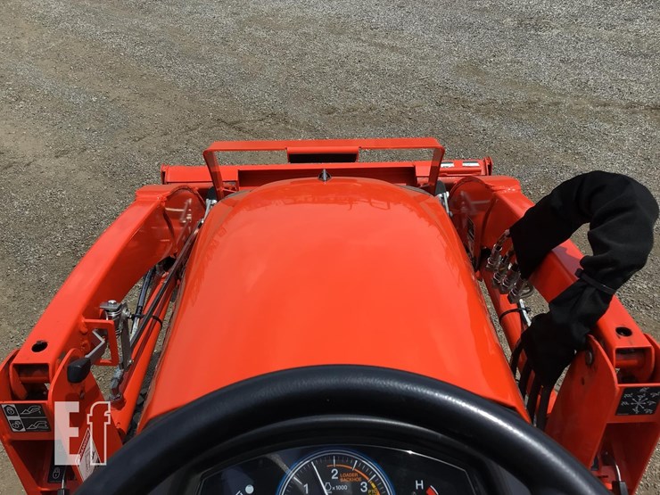 2022-kubota-bx2680-image-12