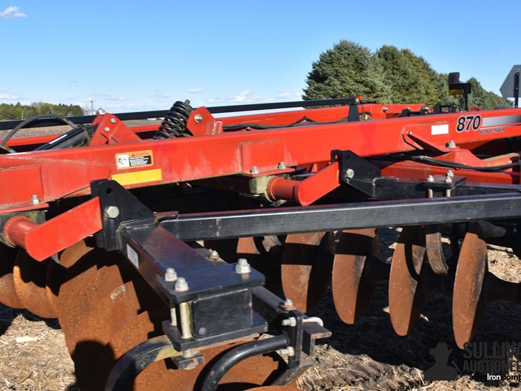 2013-case-ih-870-ecolo-tiger-7-shank-ripper-image-15