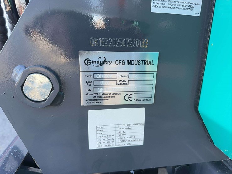 2025-cfg-qk16z-mini-excavator-image-14