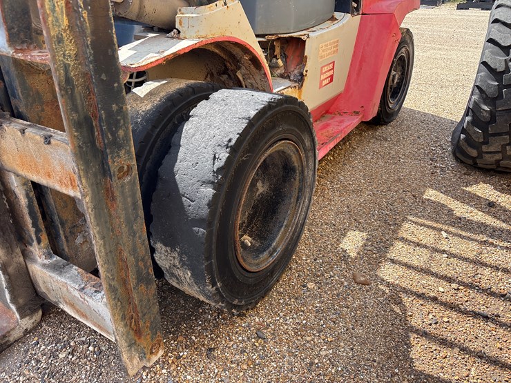 #2554-•-toyota-forklift-|-parts-or-repair-image-9