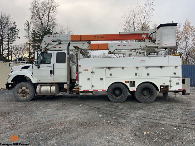 2012-international-7400-image-8