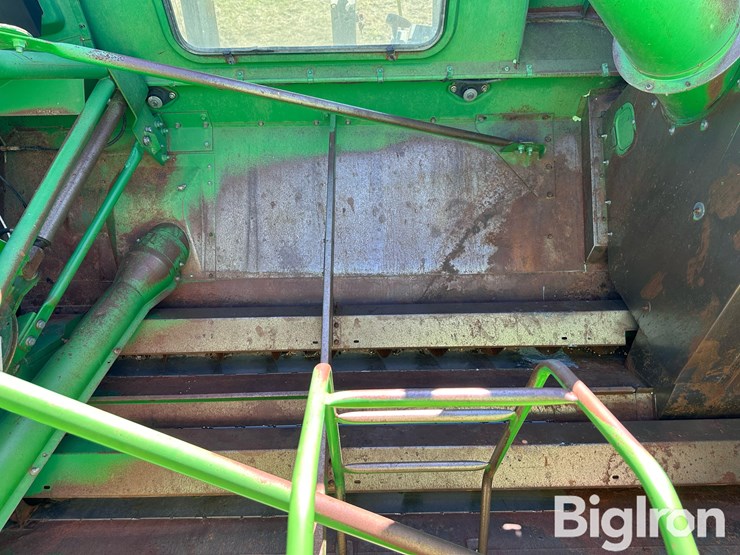 1991-john-deere-9600-image-16