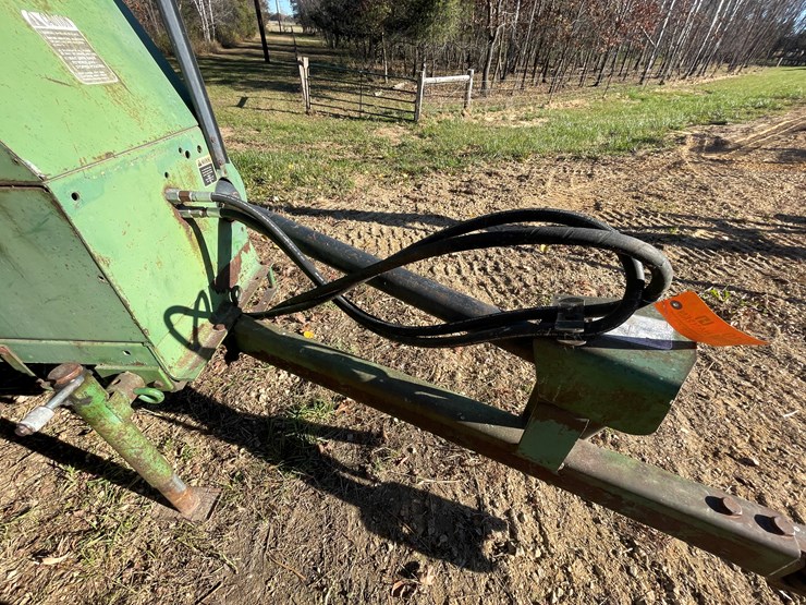 john-deere-336-image-7