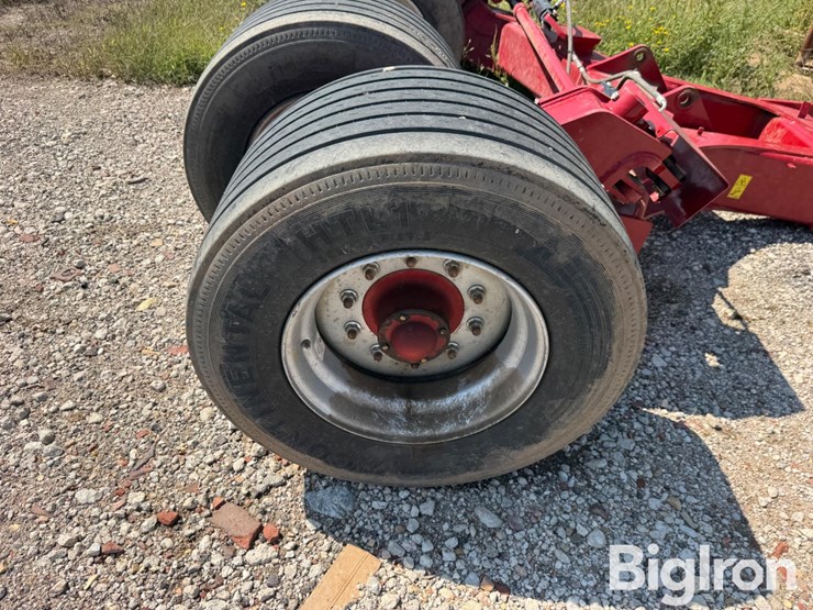 case-air-seeder-rear-support-caddy-image-18