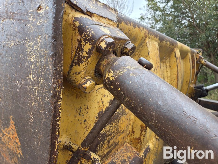 1967-caterpillar-d6c-image-14