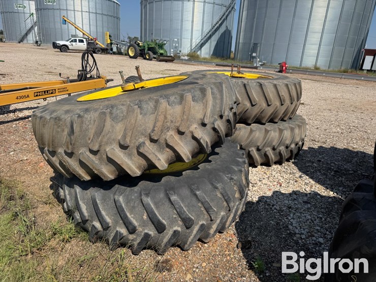 deere-tires-image-5