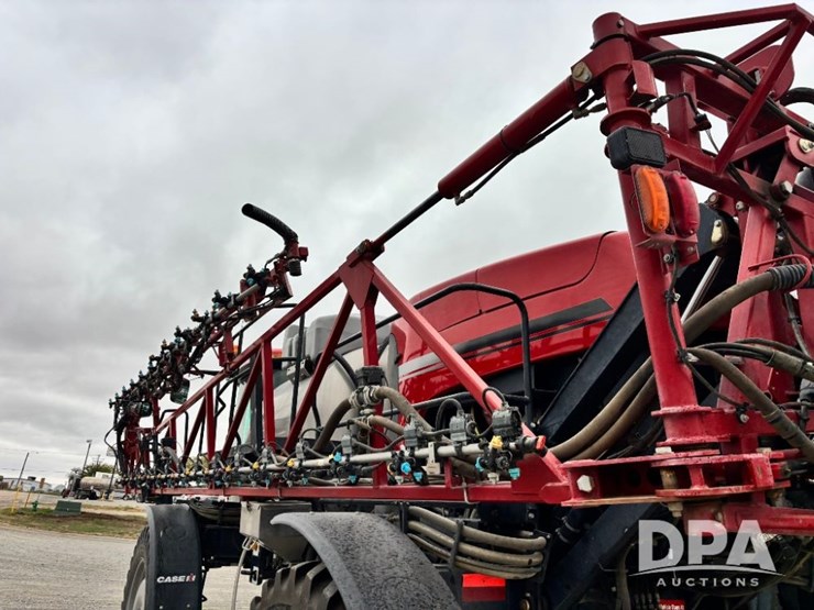 2019-case-ih-patriot-4440-image-82