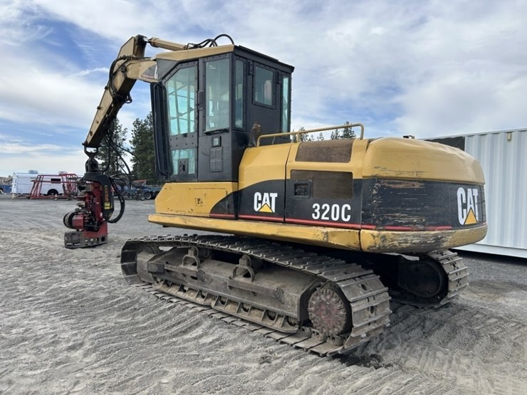 caterpillar-320c-image-3