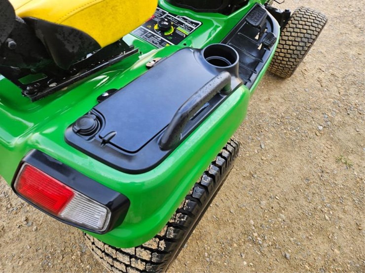 john-deere-x730-image-15