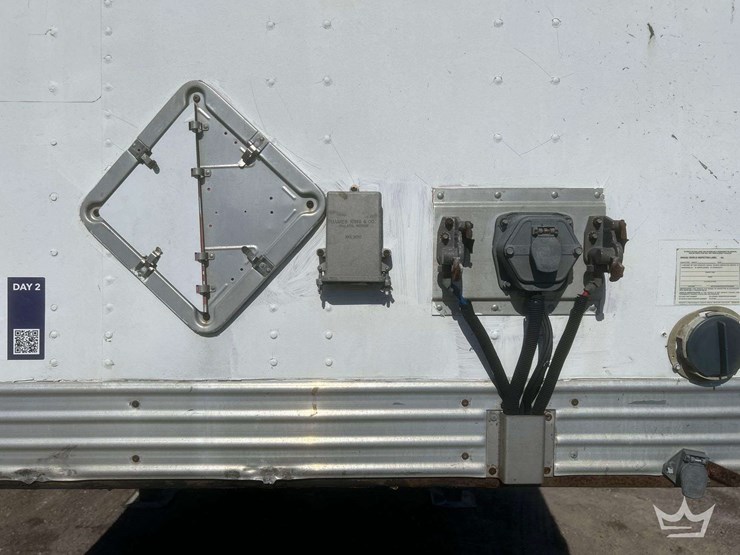 2006-utility-van-image-8