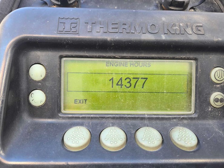 2015-great-dane-trailer-image-10