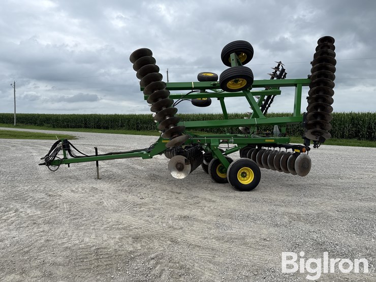 john-deere-637-image-8