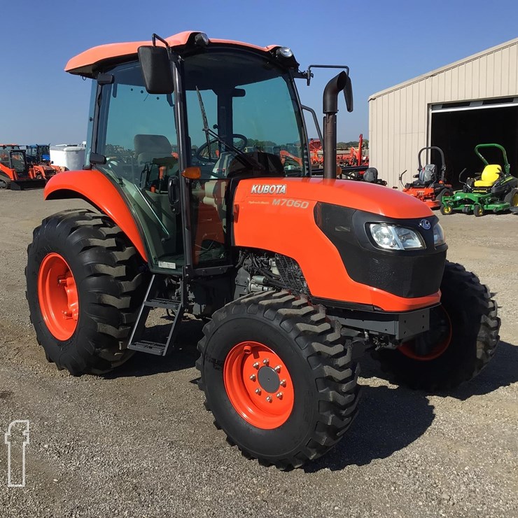 2015 KUBOTA M7060