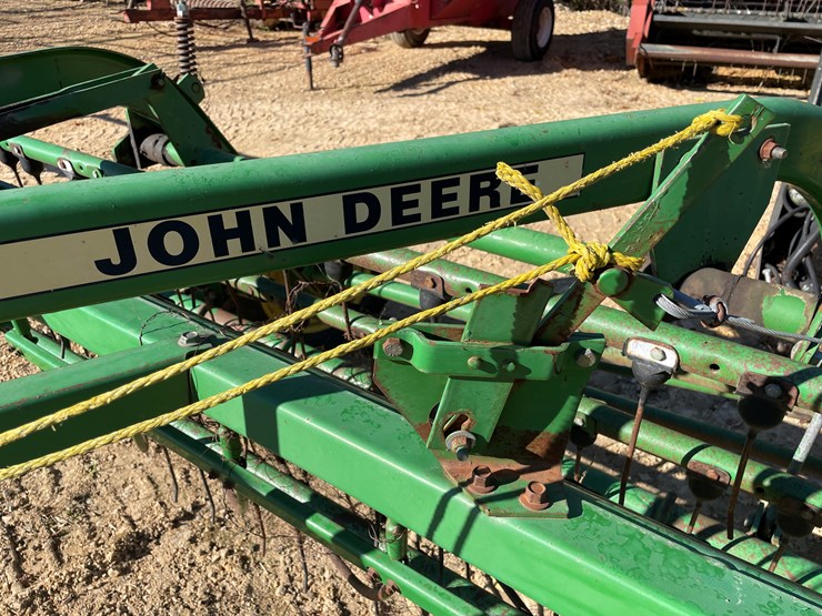 john-deere-662-image-8