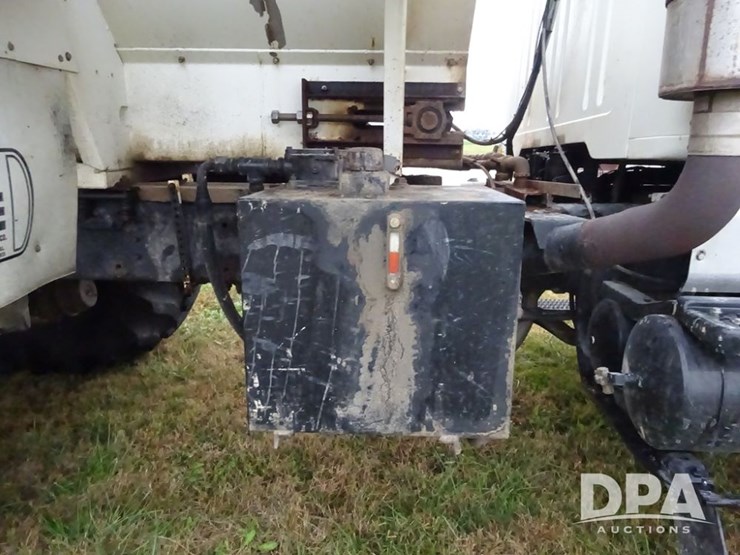 2002-international-2554-image-36