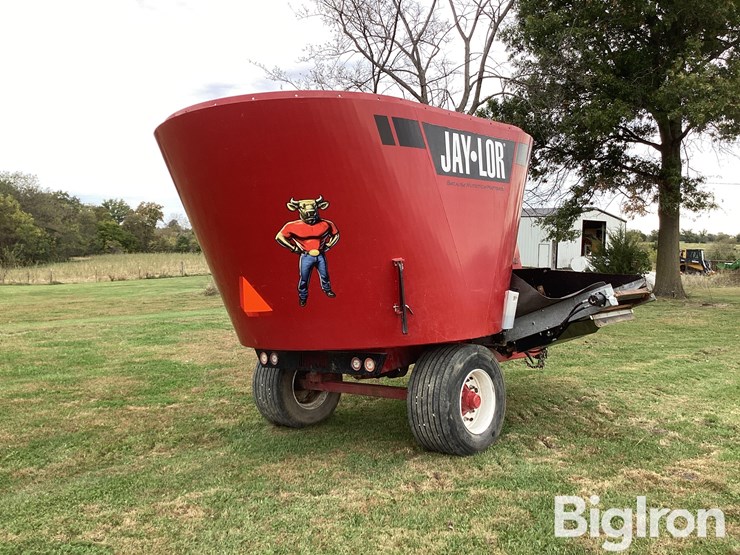 2022-jay-lor-5425-image-5