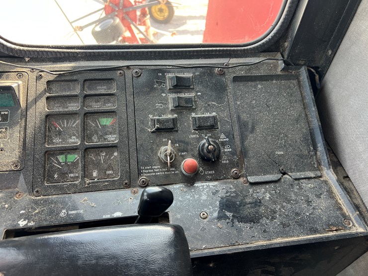 case-ih-1680-image-21