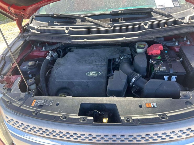 2014-ford-explorer-image-7